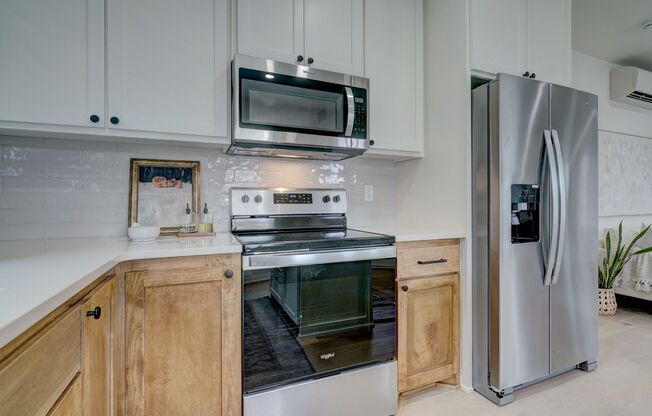 1 bed, 1 bath, $1,495, Unit 1612 Unit 2