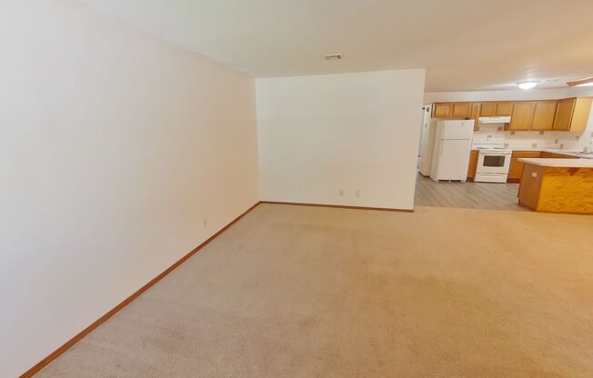 611 S Mt Carmel