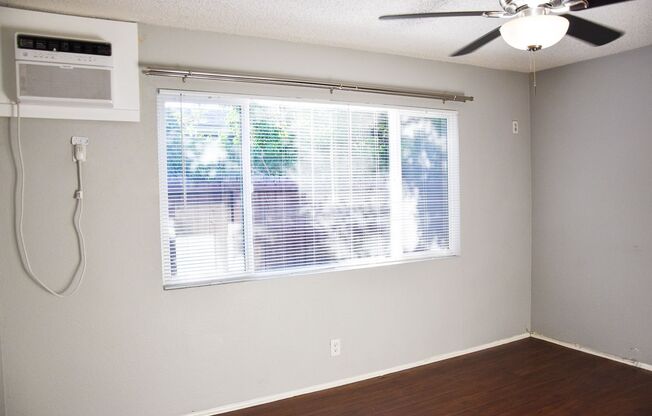 2 beds, 1 bath, $2,995