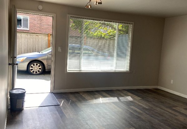 1215 Queen Anne Ave N, Seattle WA 2