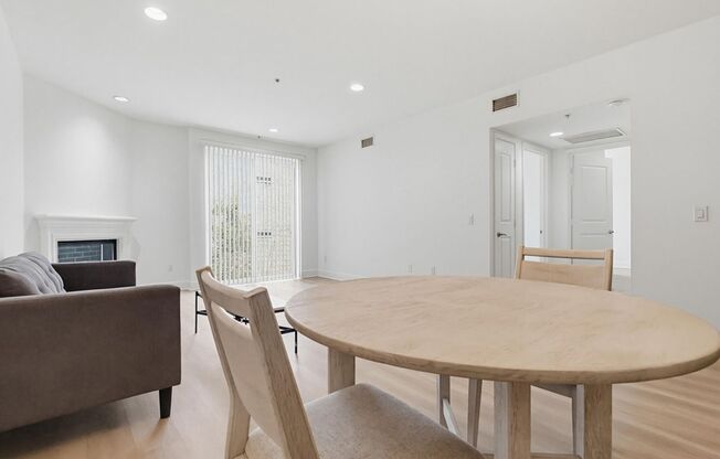 2 beds, 2 baths, 1,127 sqft, $3,500, Unit 208