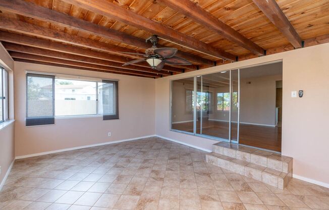 *** LOOK NO FURTHER!!! SPACIOUS 3 BED - 1 & 3/4 BATH HOUSE WITH HUGE BACK YARD IN CLAIREMONT!!!