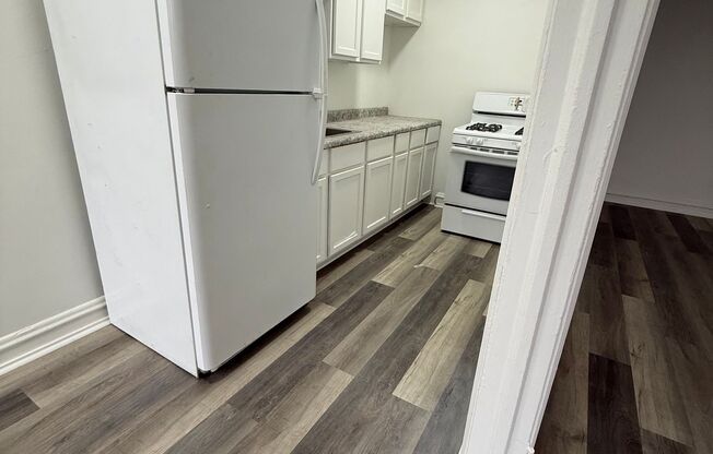 156-158 N. Central Avenue.