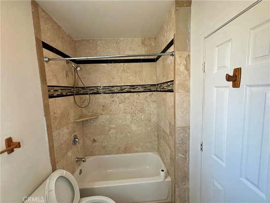 1 bed, 1 bath, 650 sqft, $2,000