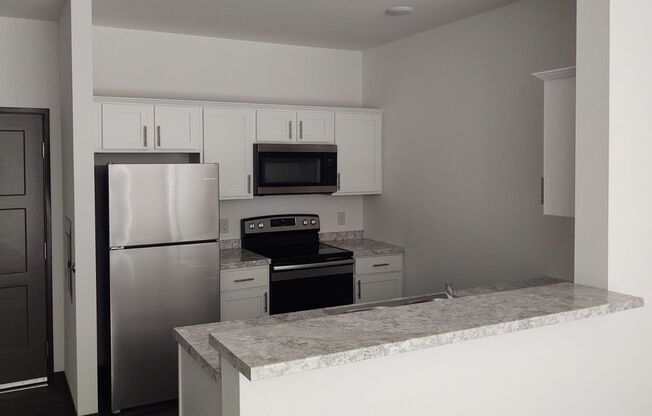 1 bed, 1 bath, 718 sqft, $1,400, Unit 109