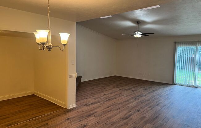 Very Nice Single Story Home in Bedford