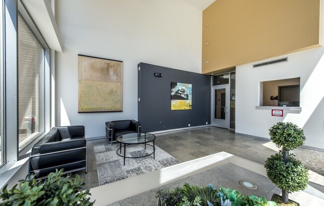 3 beds, 2 baths, 1,385 sqft, $5,000, Unit 501