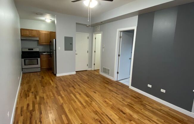 Studio, 1 bath, 275 sqft, $1,300, Unit 7456-3A