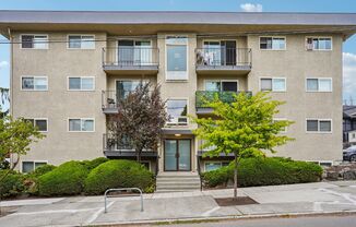 Stonebridge Apartments