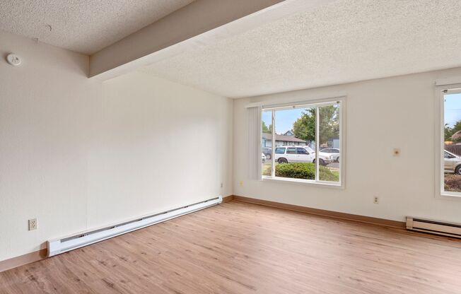 2 beds, 1 bath, $1,125, Unit 1