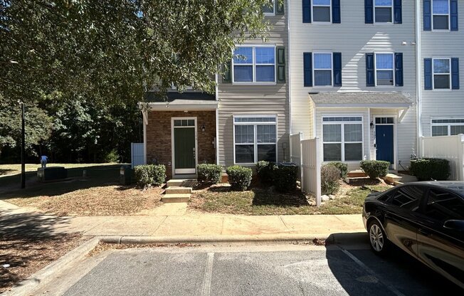 2230 VLY EDGE DR