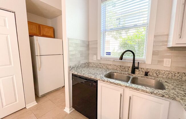 Victoria Station #123