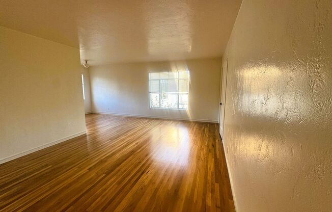 3105 High Street