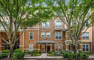 10 Perimeter Summit Boulevard NE