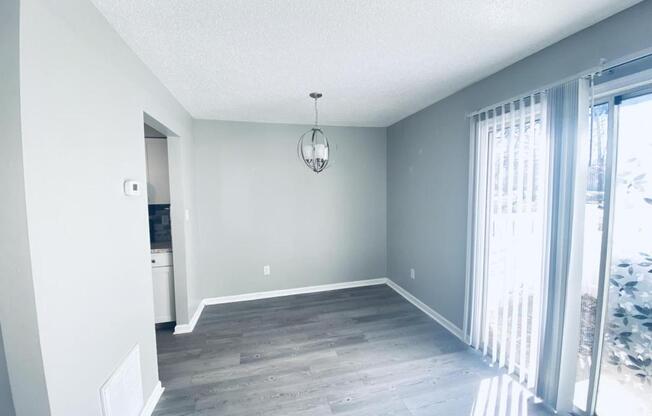 10 TAMARISK QUAY