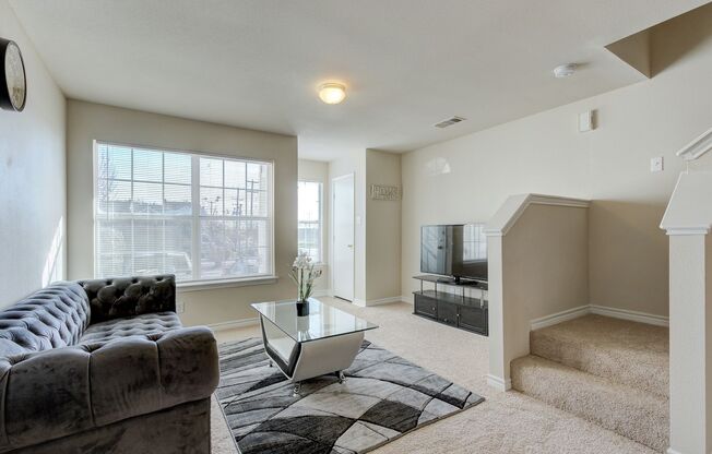 Two Bedroom, Two Bathroom Townhome near Lackland AFB and Medical Center