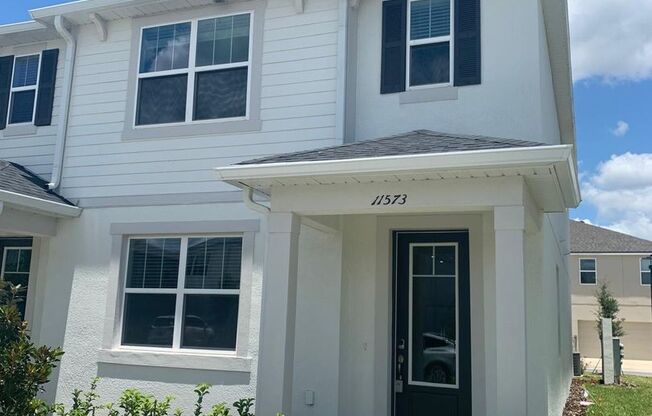 Brand New 4/2.5 Gorgeous Townhome with a 2 Car Garage in Meridian Park - Orlando!