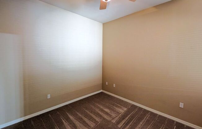2 beds, 2 baths, $1,750, Unit Unit 2027