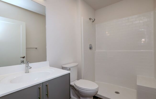 Studio, 1 bath, 630 sqft, $1,900, Unit Apt 1210