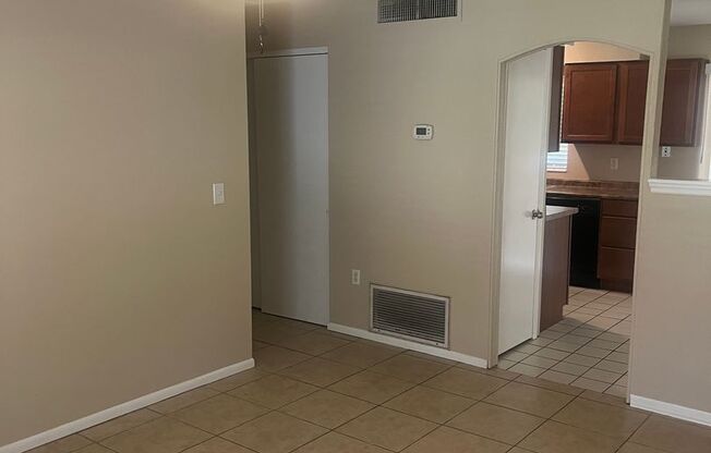 Introducing the adorable 3/1.5 in a well-established Orlando neighborhood
