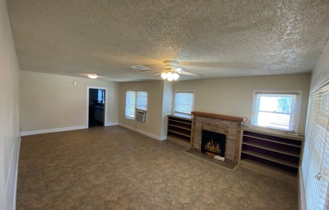 Affordable 1 bedroom + office/1 bath available NOW!