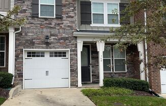 FOR LEASE - 3 bed, 2 bath, 1679 sqft townhome