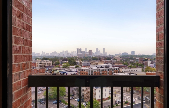 2 beds, 1.5 baths, 782 sqft, $2,900, Unit 1012