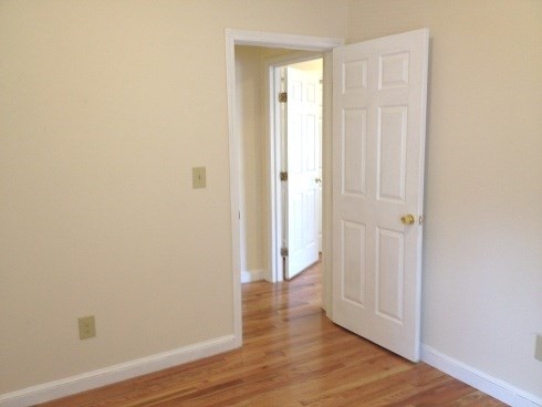 3 beds, 1 bath, 1,182 sqft, $4,500, Unit 2(1A)
