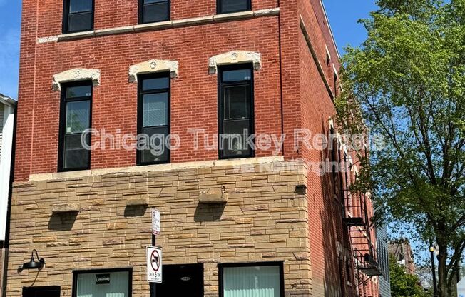 1943 S MAY ST