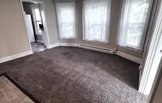 1 bed, 1 bath, $1,100, Unit #2