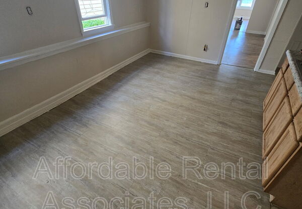 2360 S 16 ST