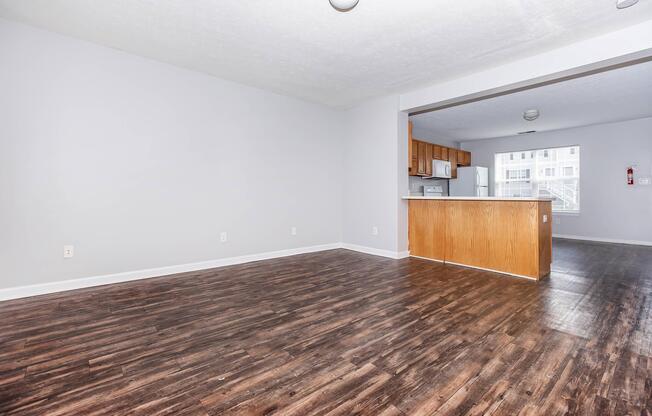 4 beds, 4.5 baths, 2,000 sqft, $1,912