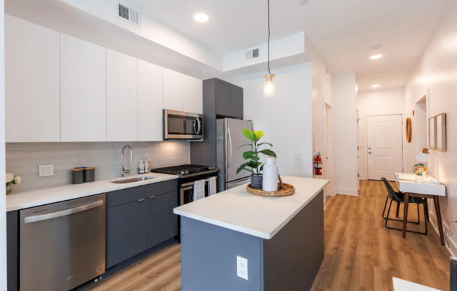 364 COMMUNIPAW AVE