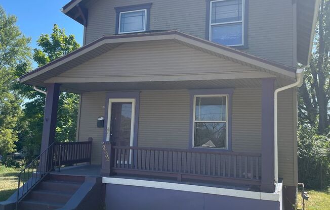 Large Single Family Home near Downtown Dayton