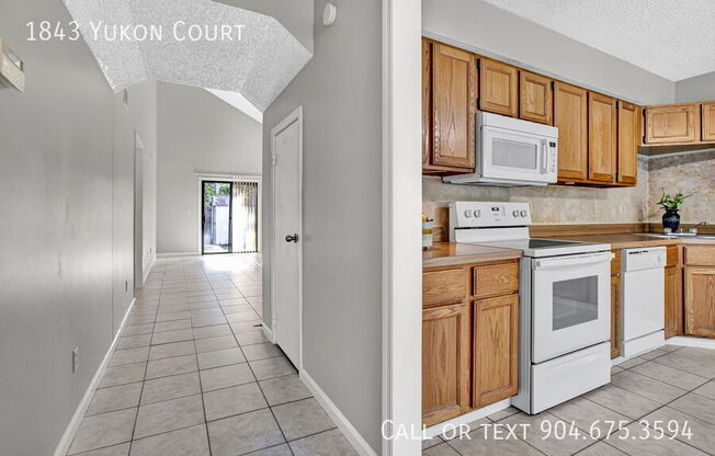 1843 YUKON CT