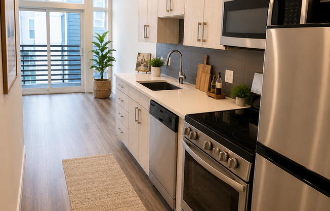 Studio, 1 bath, 288 sqft, $1,310, Unit 417