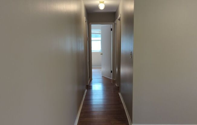 3 beds, 1 bath, $1,499