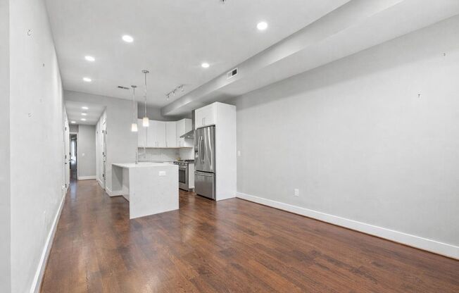 Modern Features Columbia Heights Neighborhood 2 Bedroom 2 Bath Condo with Balcony Pet Friendly