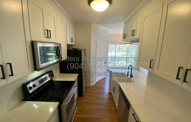 3 beds, 2 baths, 1,355 sqft, $2,000, Unit Apartment 1627