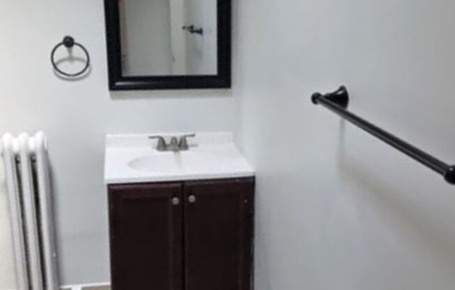 Your Charming 3-Bedroom, 2-Bathroom Home at 313 E. Cornwall Street, Philadelphia, PA 19134!