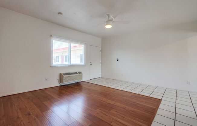 2 beds, 1 bath, 850 sqft, $2,450, Unit 10
