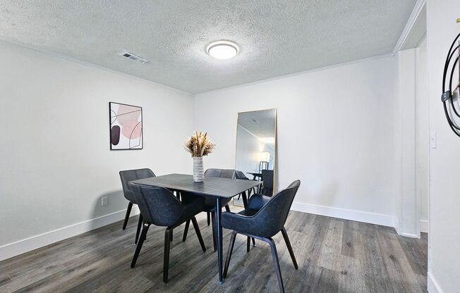 1 bed, 1 bath, 576 sqft, $875