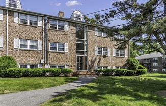 23 EDGELAWN AVE