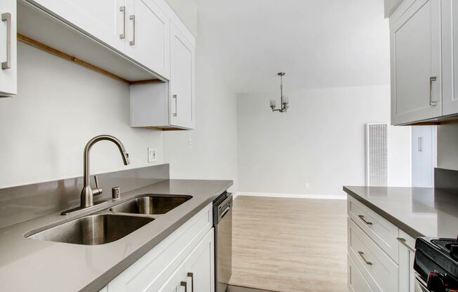 1314 Euclid St. in Santa Monica - near Wilshire Blvd.