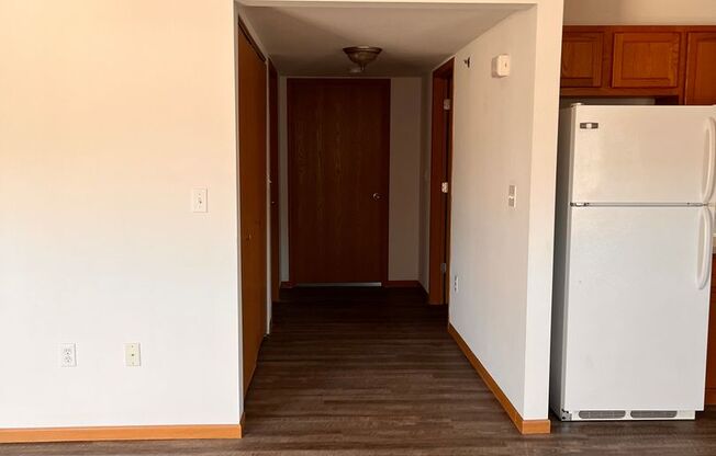 2 beds, 1 bath, 1,066 sqft, $1,200, Unit 1681-09 PVC