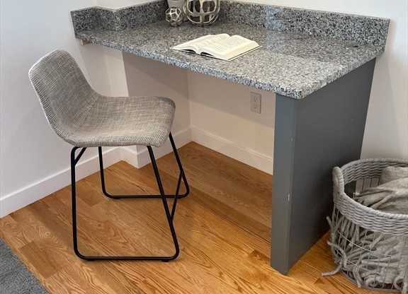 Studio, 1 bath, $1,650, Unit 502
