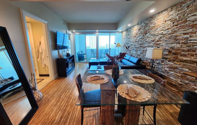 1 bed, 1 bath, $2,175, Unit #1006