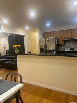 2 beds, 1 bath, $3,000