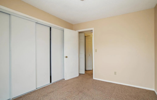 2 beds, 2 baths, $1,695, Unit # #C 12