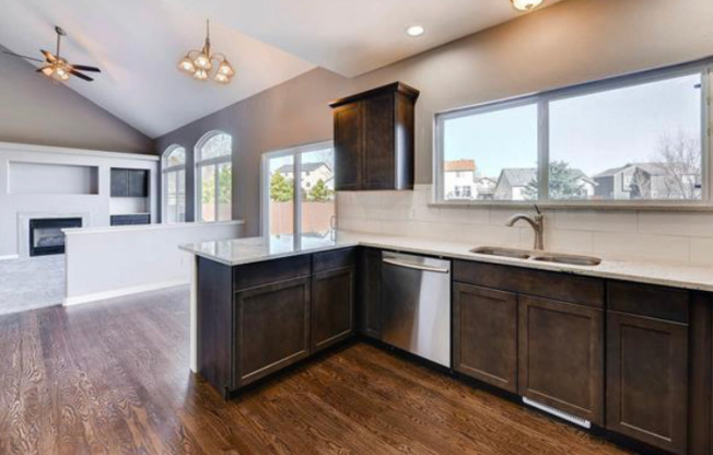 4770 Rushford P